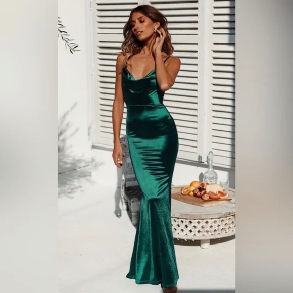 Hello Molly Maxi Satin Emerald Green Formal Dress Size S/US 4 - Picture 1 of 6
